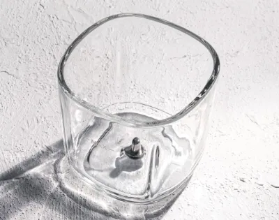 ガラス製の容器